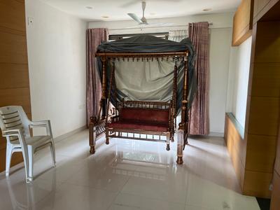 Hall Image of 2200 Sq.ft 3 BHK Apartment / Flat for sale in Alkapuri Vadodara for Rs. 12000000