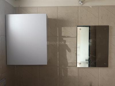 Bathroom Image of 1530 Sq.ft 3 BHK Apartment / Flat for rent in Sector 80 Faridabad for Rs. 24000