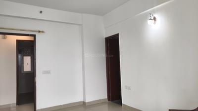 Bedroom Image of 1000 Sq.ft 2 BHK Apartment / Flat for sale in Amrapali Heartbeat City IV, Sector 107 Noida for Rs. 12600000