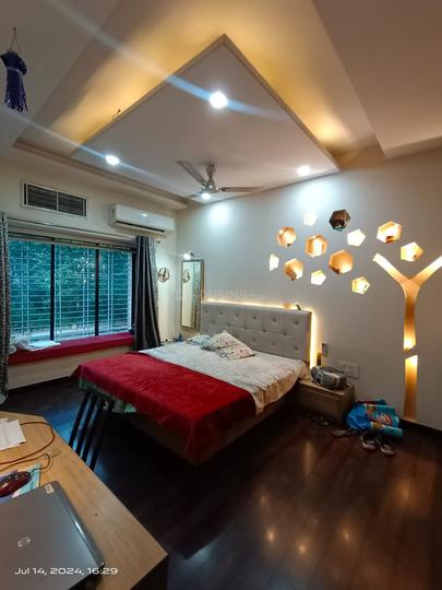 Galaxy park Bedroom 1