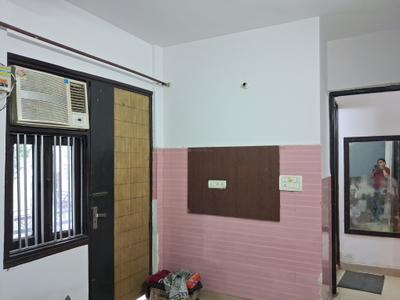 Bedroom Image of 909 Sq.ft 3 BHK Builder Floor for sale in Hari Nagar New Delhi for Rs. 8400000