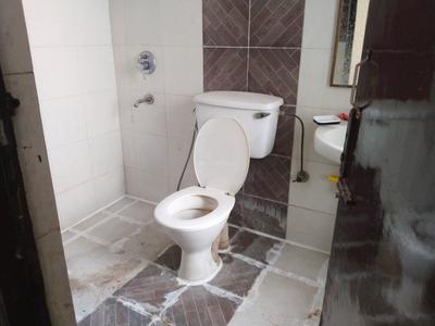 Image of 1056 Sq.ft 2 BHK Apartment / Flat for rent in Supertech Livingston, Crossings Republik, Ghaziabad for Rs. 20000