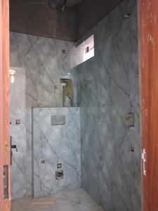 Common Bathroom Image of 1450 Sq.ft 3 BHK Apartment / Flat for sale in Capital Metro Height, Sector 72 Noida for Rs. 5200000