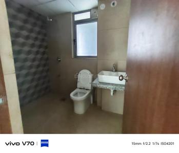 Image of 1140 Sq.ft 3 BHK Apartment / Flat for sale in Kalpataru Immensa, Thane West, Thane for Rs. 18500000