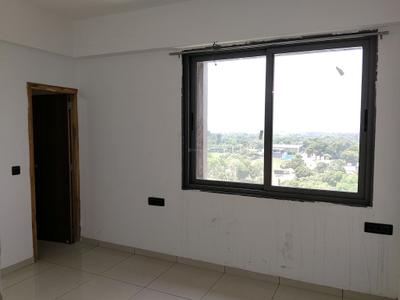 Bedroom Image of 1795 Sq.ft 3 BHK Apartment / Flat for rent in Krishna Crystal Heights, Bhadaj Ahmedabad for Rs. 21000