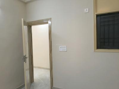 Bedroom Image of 1050 Sq.ft 2 BHK Builder Floor for sale in Indirapuram Ghaziabad for Rs. 5800000
