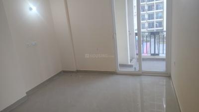 Bedroom Image of 1025 Sq.ft 2 BHK Apartment / Flat for rent in Sikka Karnam Greens, Sector 143B Noida for Rs. 22000