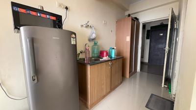 Kitchen Image of 409 Sq.ft 1 RK Apartment / Flat for rent in Habitech Panchtatva Phase 1, Noida Extension Greater Noida for Rs. 14000