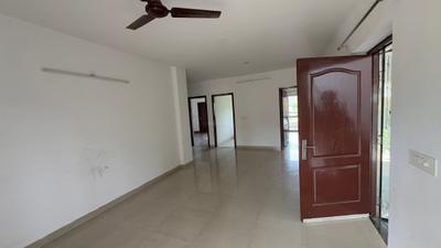 Living Room Image of 2700 Sq.ft 3 BHK Builder Floor for rent in Sector 81 Faridabad for Rs. 28000