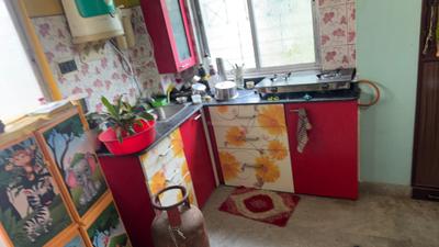 Kitchen Image of 450 Sq.ft 1 BHK Builder Floor for rent in Haltu Kolkata for Rs. 15000