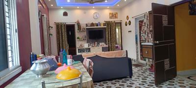 Hall Image of 1500 Sq.ft 5 BHK Independent House for sale in New Barrakpur Kolkata for Rs. 9800000