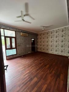 Bedroom Image of 3265 Sq.ft 4.5 BHK Independent House for rent in Sector 50 Noida for Rs. 150000