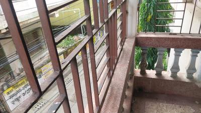Balcony Image of 3000 Sq.ft 3 BHK Independent House for sale in Keshtopur Kolkata for Rs. 9000000