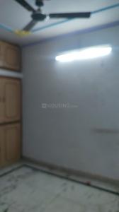 Bedroom Image of 1200 Sq.ft 4 BHK Builder Floor for rent in Dilshad Garden New Delhi for Rs. 27000