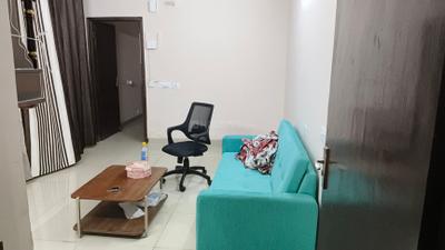 Living Room Image of 1000 Sq.ft 2 BHK Apartment / Flat for rent in Dream Valley Highlife, Noida Extension Greater Noida for Rs. 18000