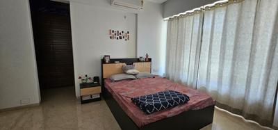 Bedroom Image of 3307 Sq.ft 4.5 BHK Apartment / Flat for rent in Kalpataru Jade Residences, Baner Pune for Rs. 165000