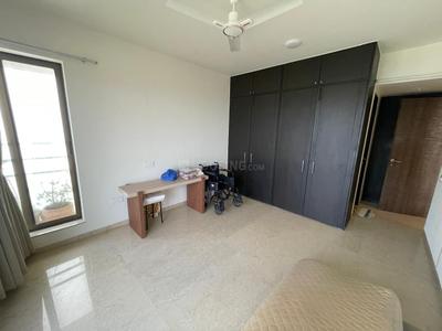 Bedroom Image of 1700 Sq.ft 3 BHK Apartment / Flat for sale in Bandra West Mumbai for Rs. 125000000