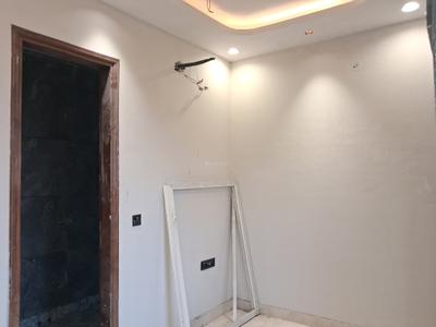 Bedroom Image of 900 Sq.ft 3 BHK Builder Floor for sale in Paschim Vihar New Delhi for Rs. 21000000