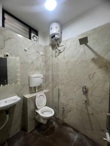 Bathroom Image of 600 Sq.ft 1 RK Apartment / Flat for rent in Scheme No 114 Indore for Rs. 13000