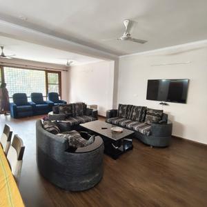 2 BHK Independent Builder Floor