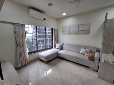 Living Room Image of 575 Sq.ft 2 BHK Apartment / Flat for sale in Pearl Harmony, Dadar West Mumbai for Rs. 31000000