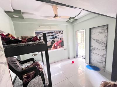 Bedroom Image of 1165 Sq.ft 2 BHK Apartment / Flat for rent in Kankaria Ahmedabad for Rs. 27000