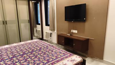 Bedroom Image of 950 Sq.ft 2 BHK Apartment / Flat for sale in Apeksha CHS, Andheri West Mumbai for Rs. 35000000