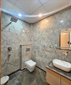 Bathroom Image of 1550 Sq.ft 3 BHK Builder Floor for sale in Vaishali Ghaziabad for Rs. 18200000