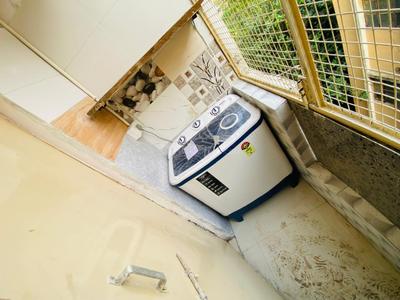 Kitchen Image of 990 Sq.ft 2 BHK Apartment / Flat for rent in Shyamal Ahmedabad for Rs. 22000