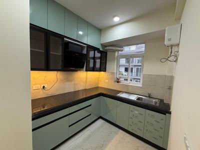 Kitchen Image of 1700 Sq.ft 4 BHK Independent House for sale in Creative Luxury Living Builder Floor, Sector 57 Gurgaon for Rs. 35000000