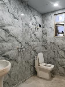 Common Bathroom Image of 1450 Sq.ft 3 BHK Apartment / Flat for sale in Venice Aspire, Noida Extension Greater Noida for Rs. 6240000