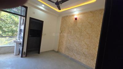 Bedroom Image of 950 Sq.ft 3 BHK Apartment / Flat for sale in Indraprashtha Yojna Ghaziabad for Rs. 4650000