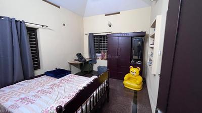 Bedroom Image of 2200 Sq.ft 3 BHK Independent House for rent in Ramanattukara Kozhikode for Rs. 22000