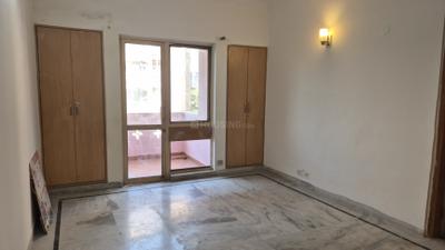 Bedroom Image of 1800 Sq.ft 3 BHK Apartment / Flat for rent in Sector 23 Dwarka New Delhi for Rs. 50000