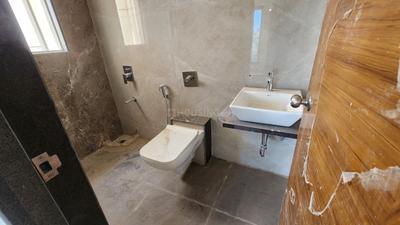 Image of 1100 Sq.ft 2 BHK Apartment / Flat for sale in ACME Boulevard Tower 5, Andheri East, Mumbai for Rs. 22000000