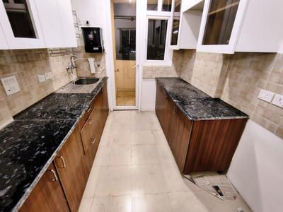 Kitchen Image of 1194 Sq.ft 2 BHK Apartment / Flat for sale in Amrapali Heartbeat City, Sector 107 Noida for Rs. 11900000
