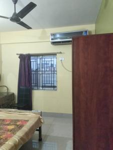 Bedroom Image of 950 Sq.ft 2 BHK Apartment / Flat for rent in Nagerbazar Kolkata for Rs. 21000