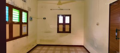 Balcony Image of 1050 Sq.ft 2 BHK Builder Floor for rent in Gomathipuram Madurai for Rs. 17500