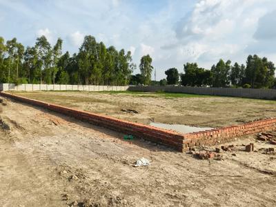 Image of 900 Sq.ft Residential Plot / Land for sale in Banthra Sikander Pur, Lucknow for Rs. 1350000