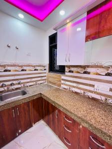 Kitchen Image of 650 Sq.ft 2 BHK Builder Floor for rent in Govindpuri New Delhi for Rs. 16000