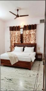 Bedroom Image of 1700 Sq.ft 2 BHK Independent House for rent in Meera Nagar Udaipur for Rs. 20000