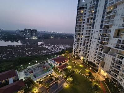 Balcony Image of 3341 Sq.ft 3.5 BHK Apartment / Flat for sale in DLF Riverside, Vyttila Kochi for Rs. 31000000