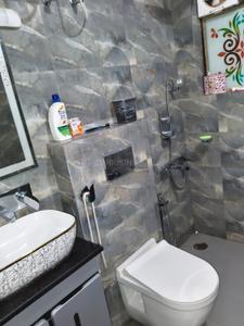 Bathroom Image of 750 Sq.ft 2 BHK Apartment / Flat for sale in Vikaspuri New Delhi for Rs. 8500000