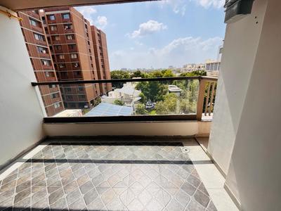 Balcony Image of 1184 Sq.ft 3 BHK Apartment / Flat for rent in Aashka Aatman, Vastrapur Ahmedabad for Rs. 60000