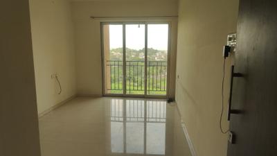 Living Room Image of 900 Sq.ft 2 BHK Apartment / Flat for rent in Vijay Orovia, Hiranandani Estate Thane for Rs. 34000