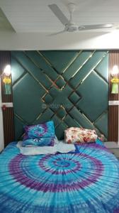 Bedroom Image of 1200 Sq.ft 2 BHK Apartment / Flat for rent in S C Sudarshan Complex, Chanakyapuri Ahmedabad for Rs. 25000
