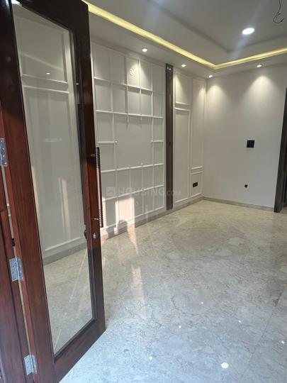 Gomti Nagar Main Image 1