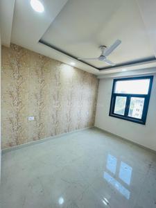 Bedroom Image of 1000 Sq.ft 3 BHK Apartment / Flat for sale in CS Aravali Tower, Mandi New Delhi for Rs. 7000000