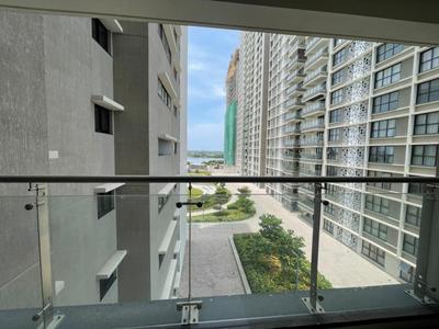 Balcony Image of 2483 Sq.ft 3.5 BHK Apartment / Flat for sale in Sobha Marina One, Marine Drive Kochi for Rs. 38000000