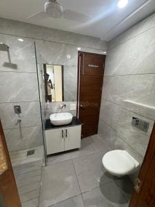 Bathroom Image of 2250 Sq.ft 3 BHK Builder Floor for rent in Sector 4 Panchkula for Rs. 55000